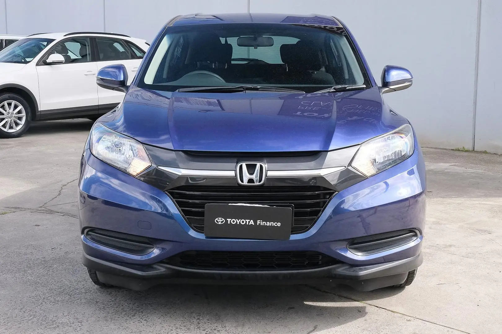 2018 Honda HR-V Gallery Image 3