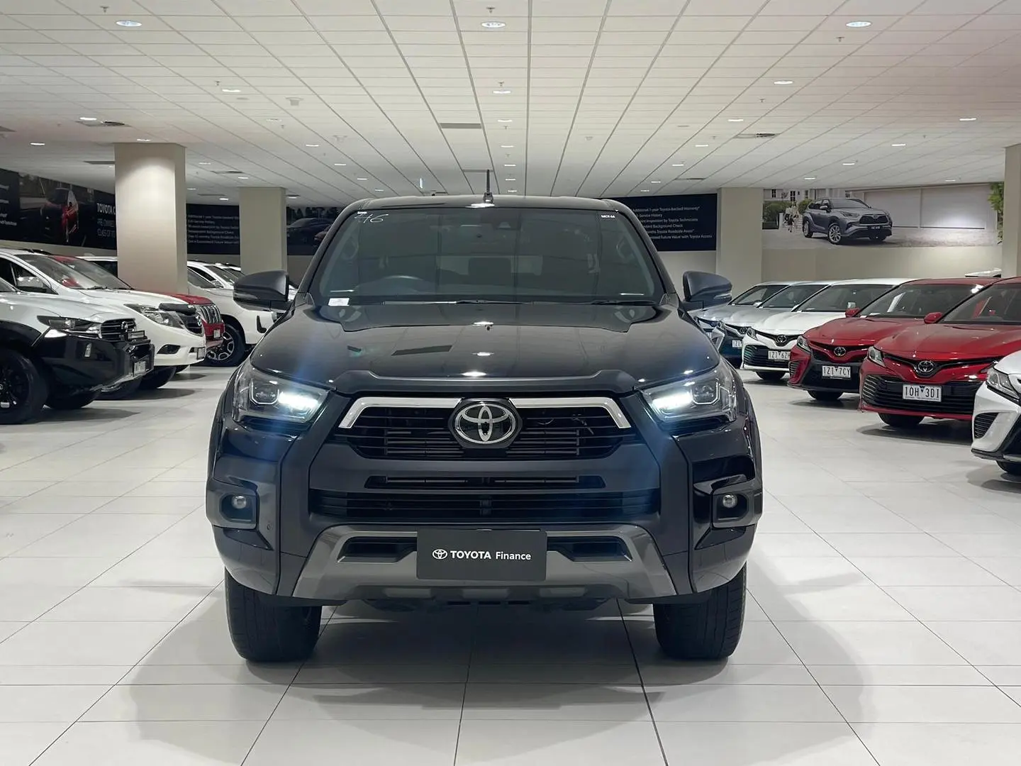 2022 Toyota Hilux Gallery Image 4
