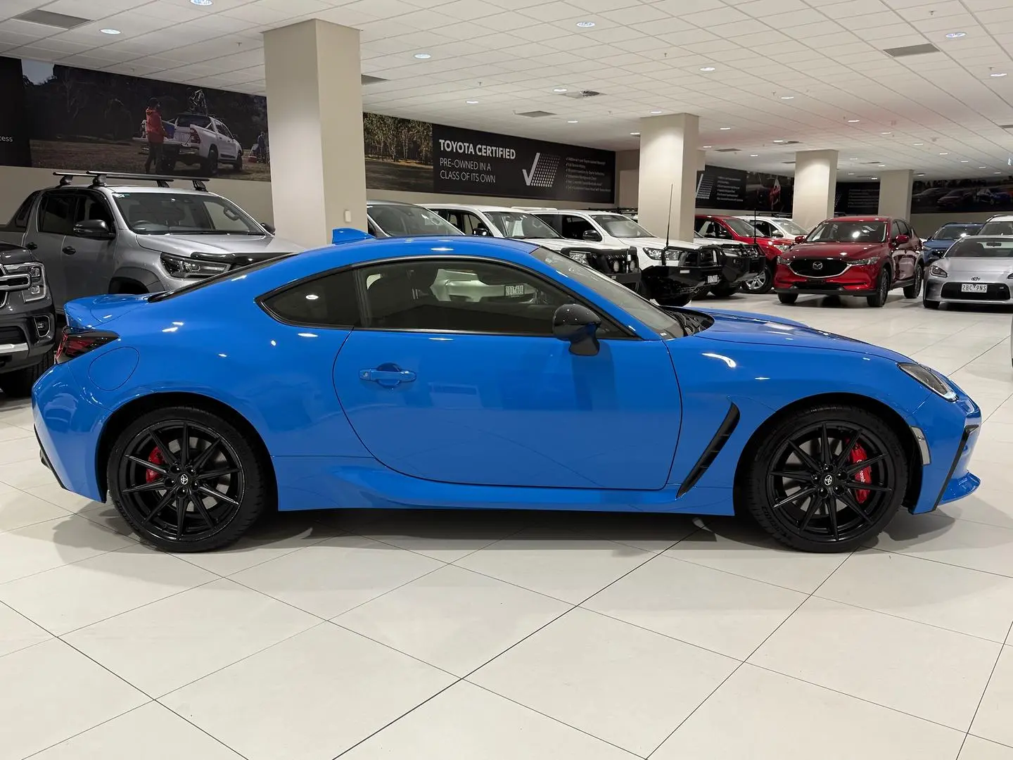 2024 Toyota GR86 Gallery Image 2