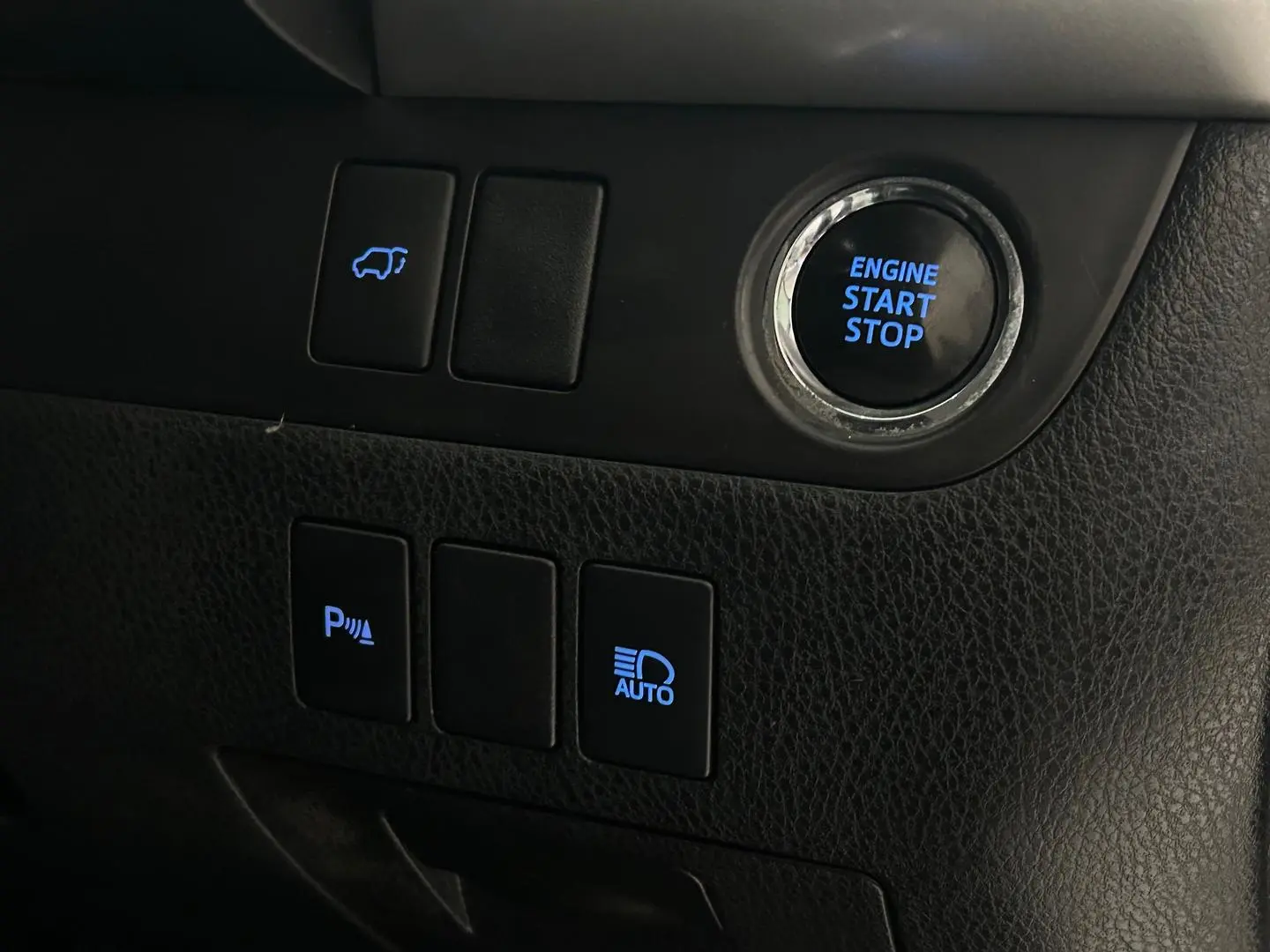 2018 Toyota Kluger Gallery Image 27
