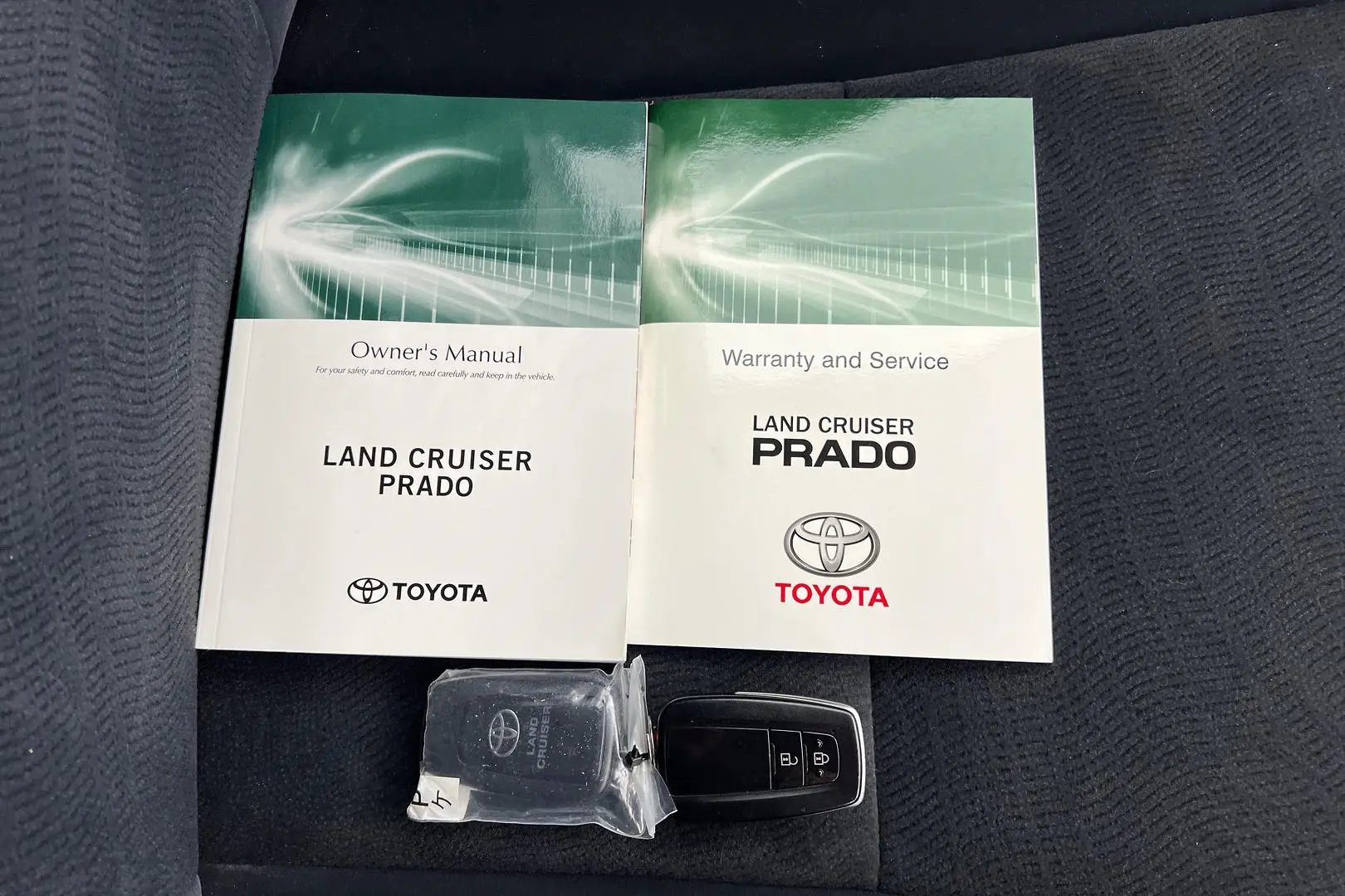 2018 Toyota Landcruiser Prado Gallery Image 23