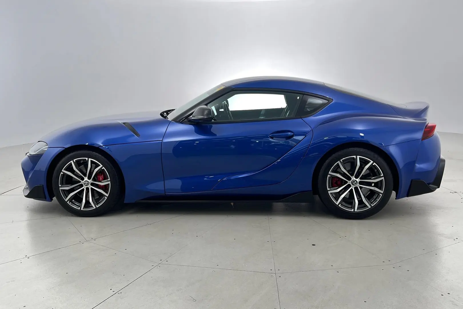2023 Toyota Supra Gallery Image 8