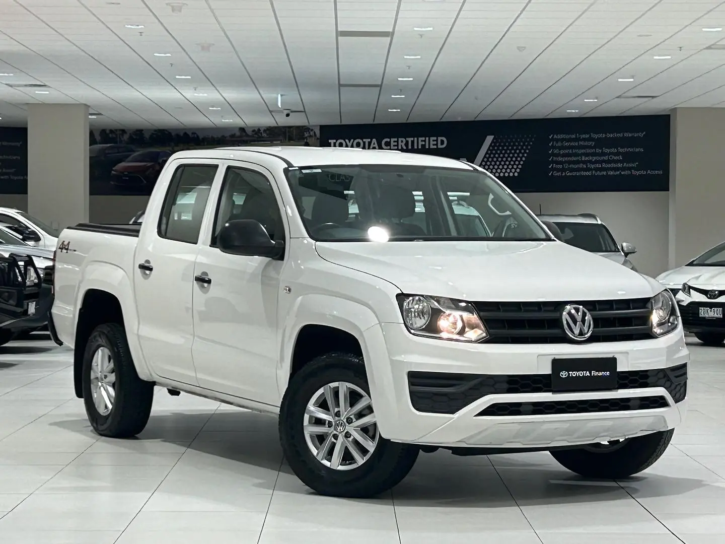 2022 Volkswagen Amarok Gallery Image 1