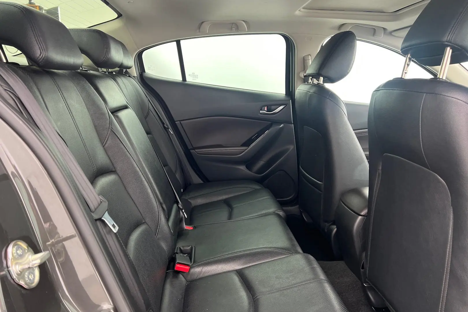 2017 Mazda 3 Gallery Image 19