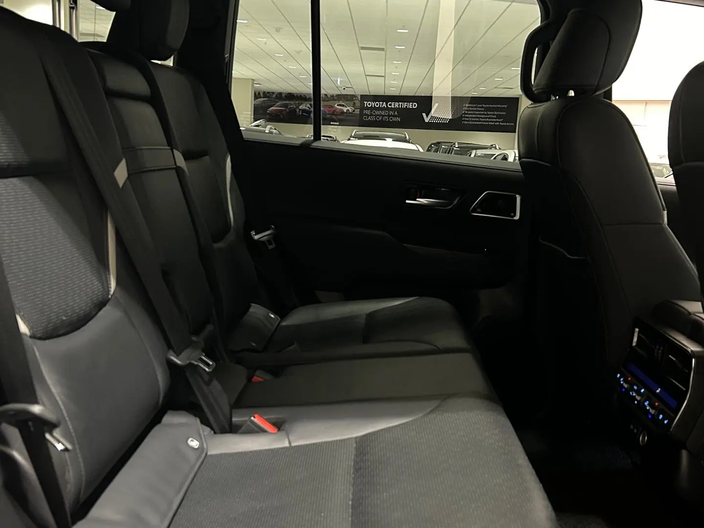2021 Toyota Landcruiser Gallery Image 16