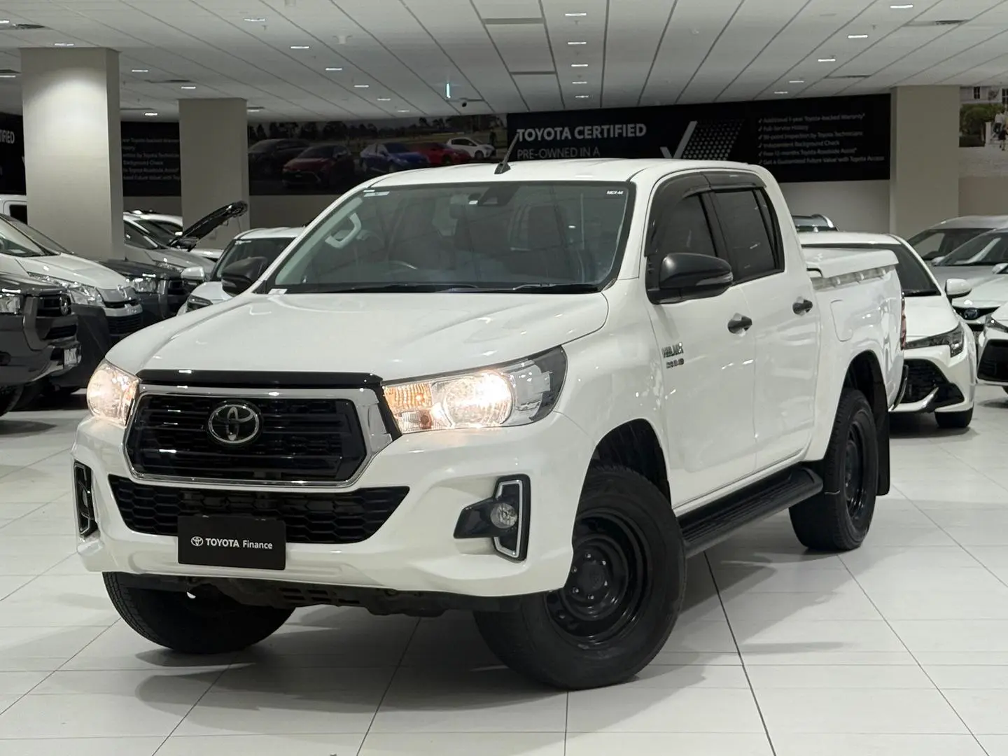 2020 Toyota Hilux Gallery Image 5