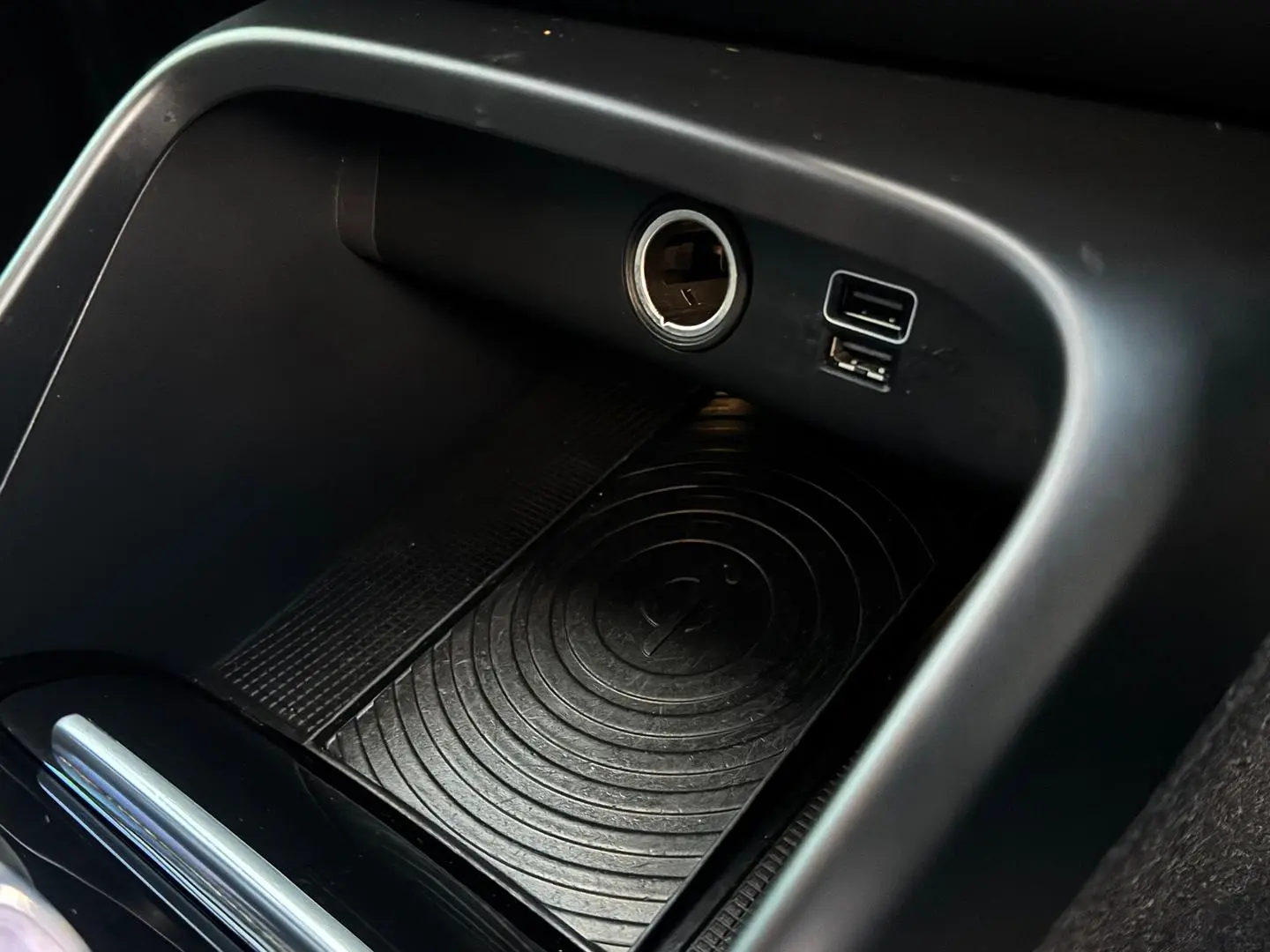 2018 Volvo XC40 Gallery Image 17