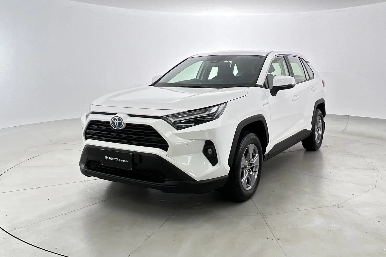 2024 Toyota Rav4 Gallery Image 4