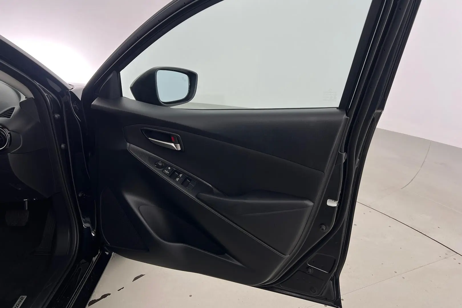 2024 Mazda 2 Gallery Image 15