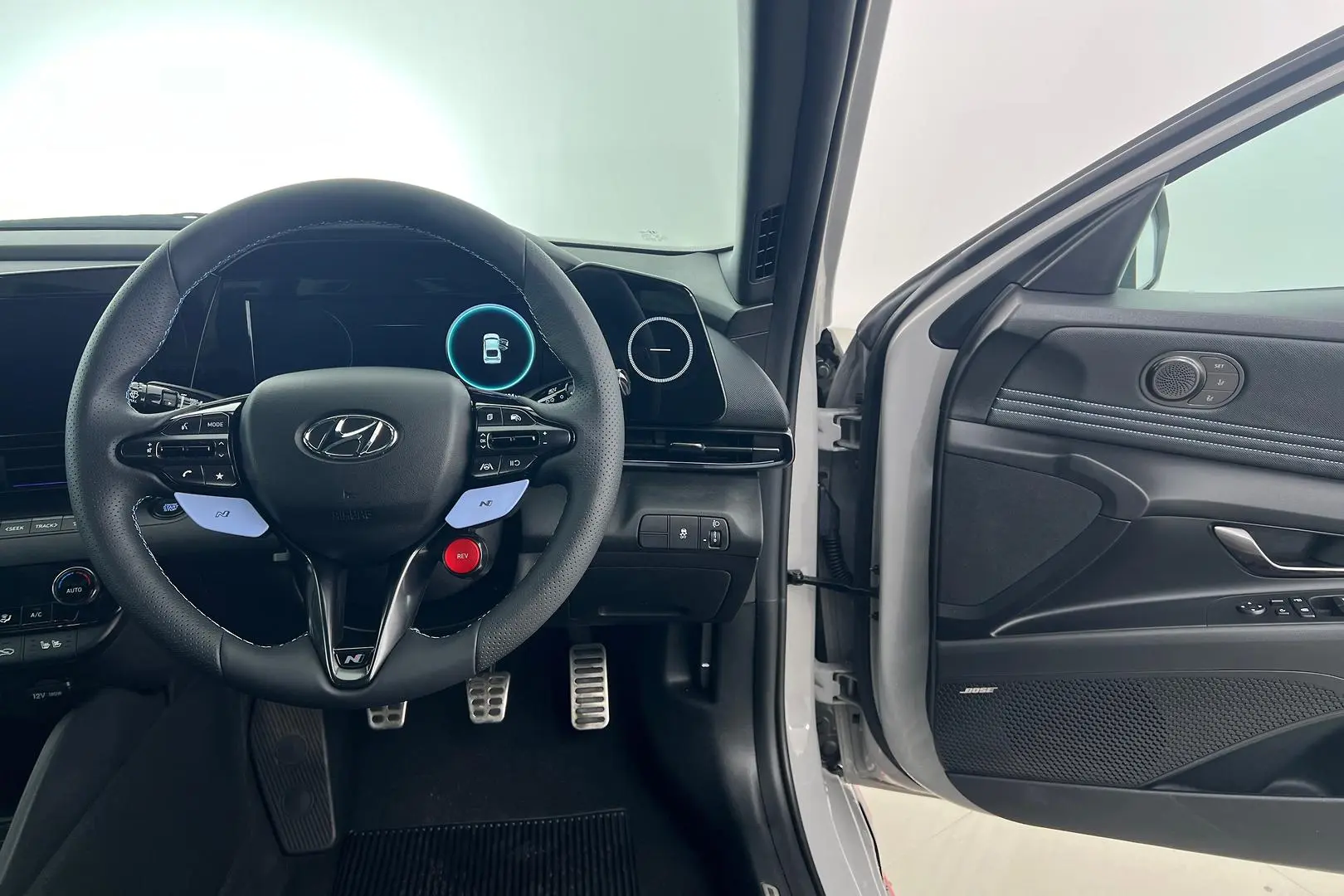 2022 Hyundai i30 Gallery Image 16