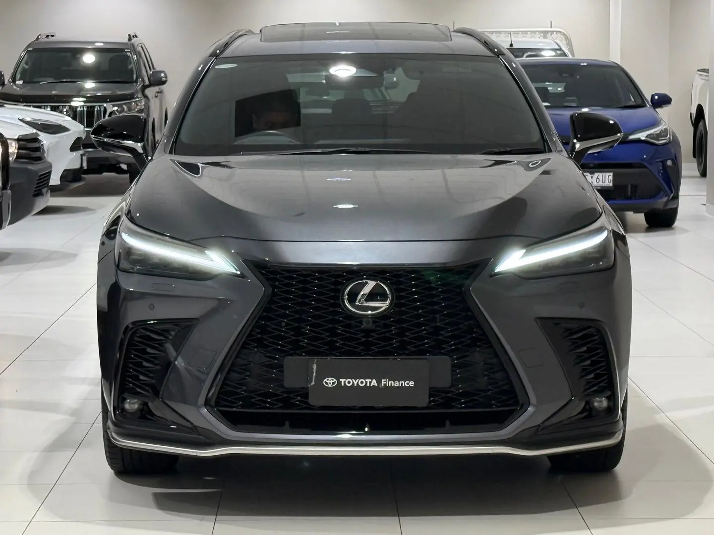 2023 Lexus Nx Gallery Image 4