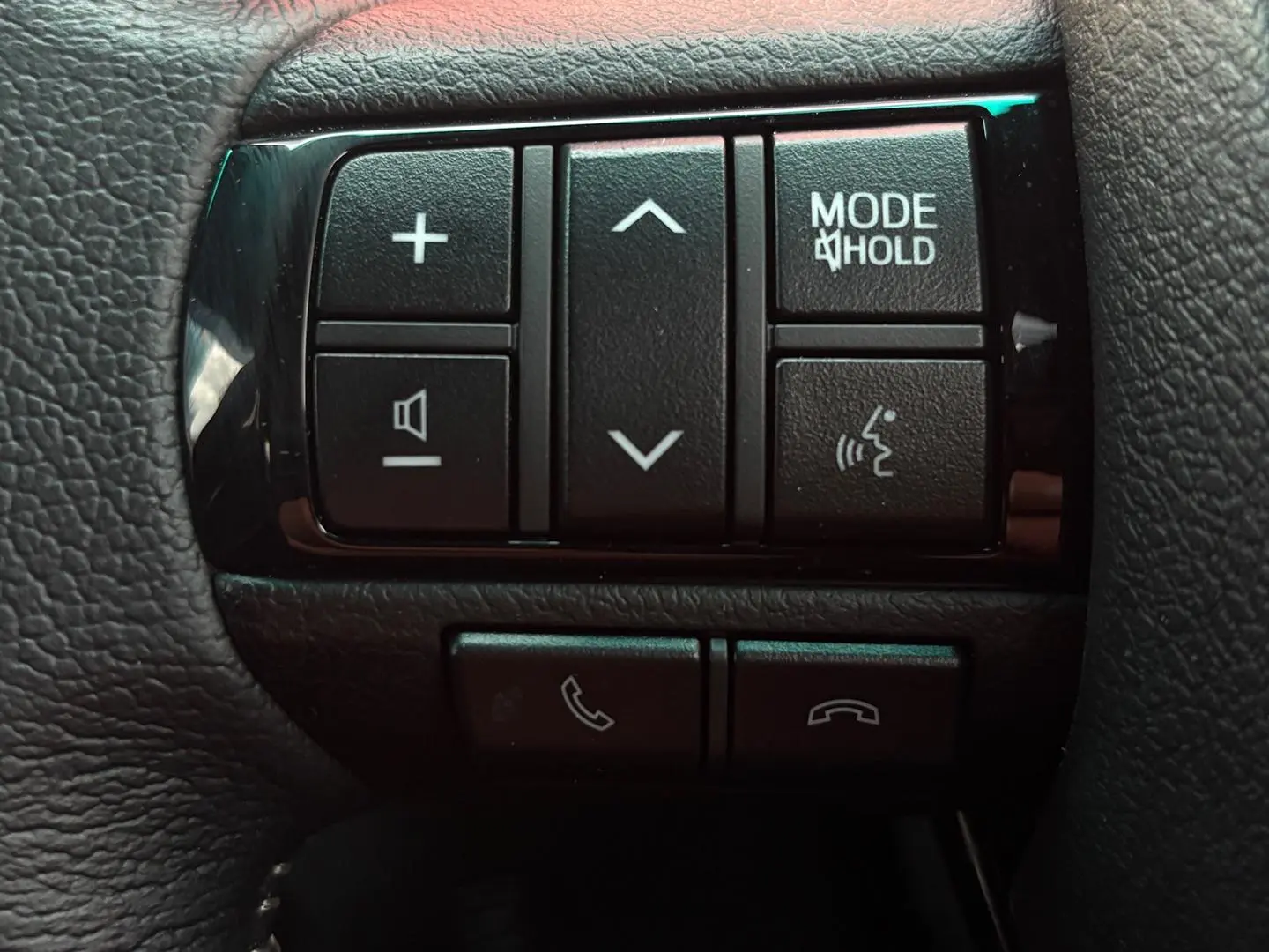 2023 Toyota Hilux Gallery Image 20