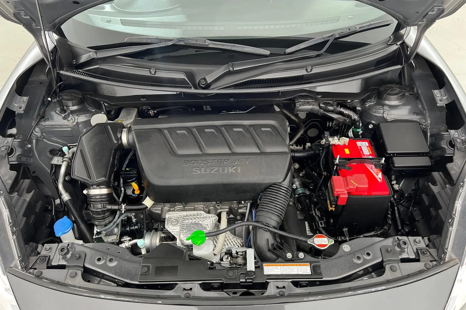 2018 Suzuki Swift Gallery Image 23
