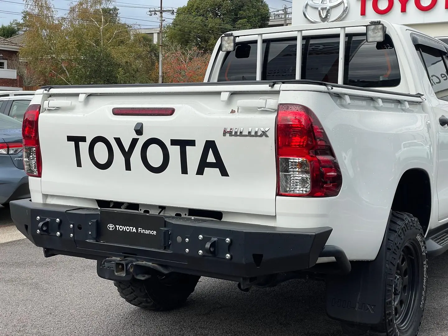 2020 Toyota Hilux Gallery Image 5