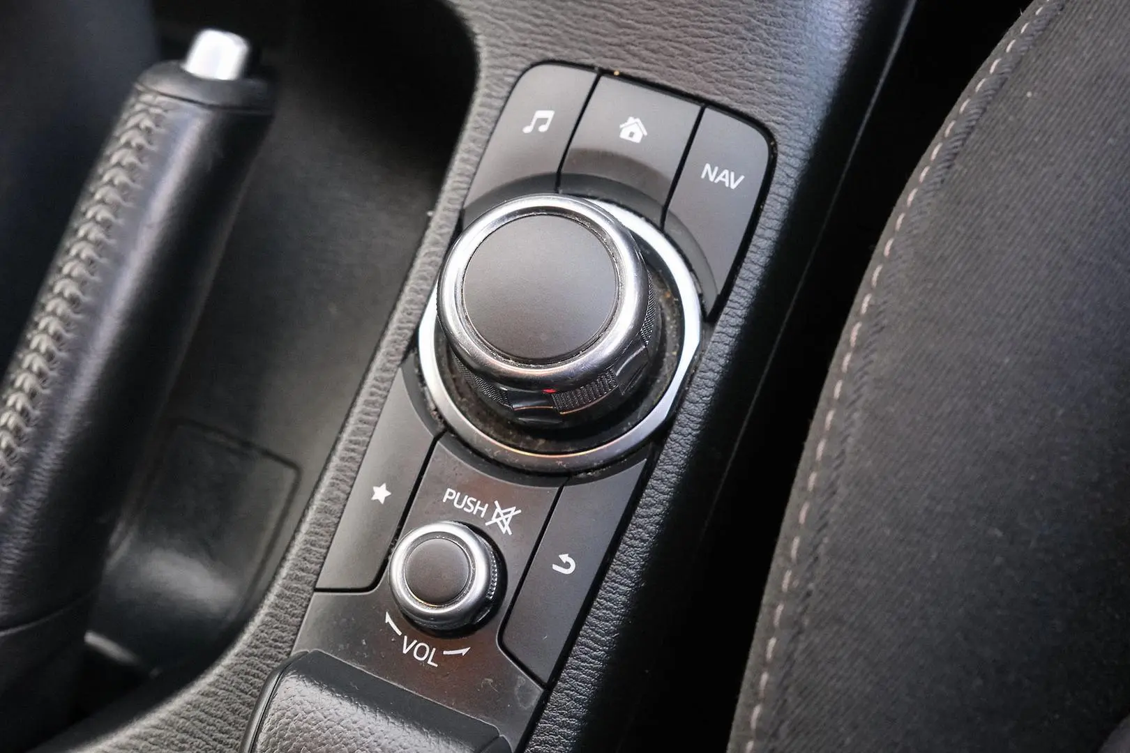 2015 Mazda CX-3 Gallery Image 18