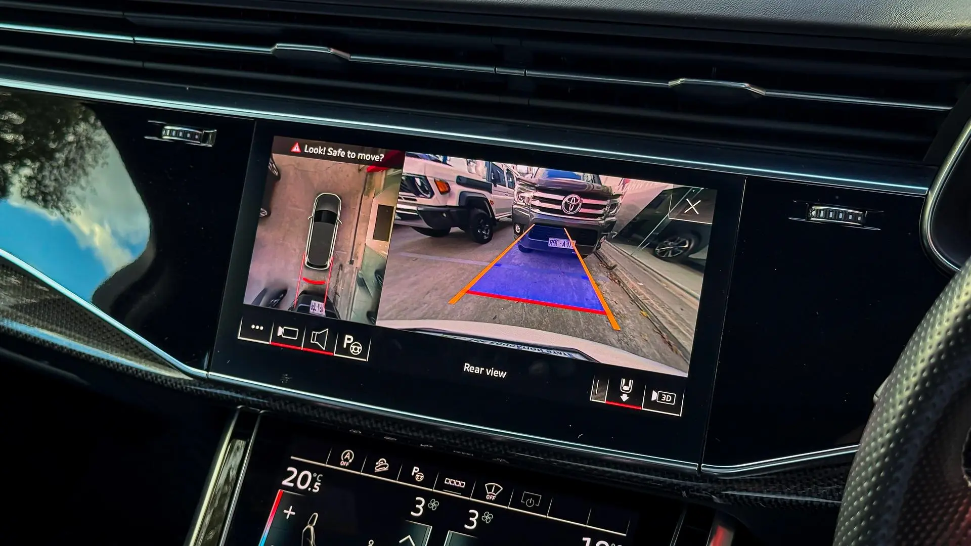 2021 Audi SQ7 Gallery Image 43