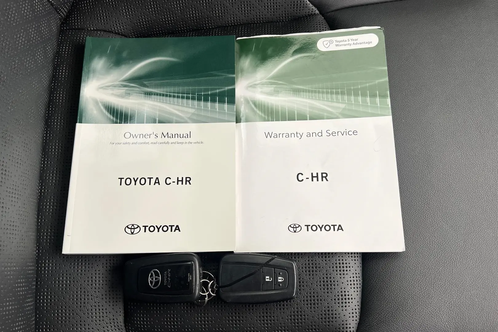 2021 Toyota C-HR Gallery Image 22