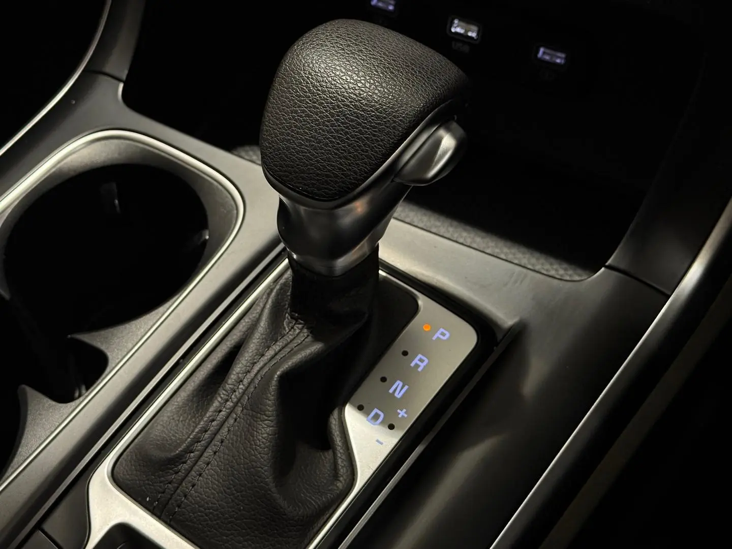 2022 Kia Carnival Gallery Image 21