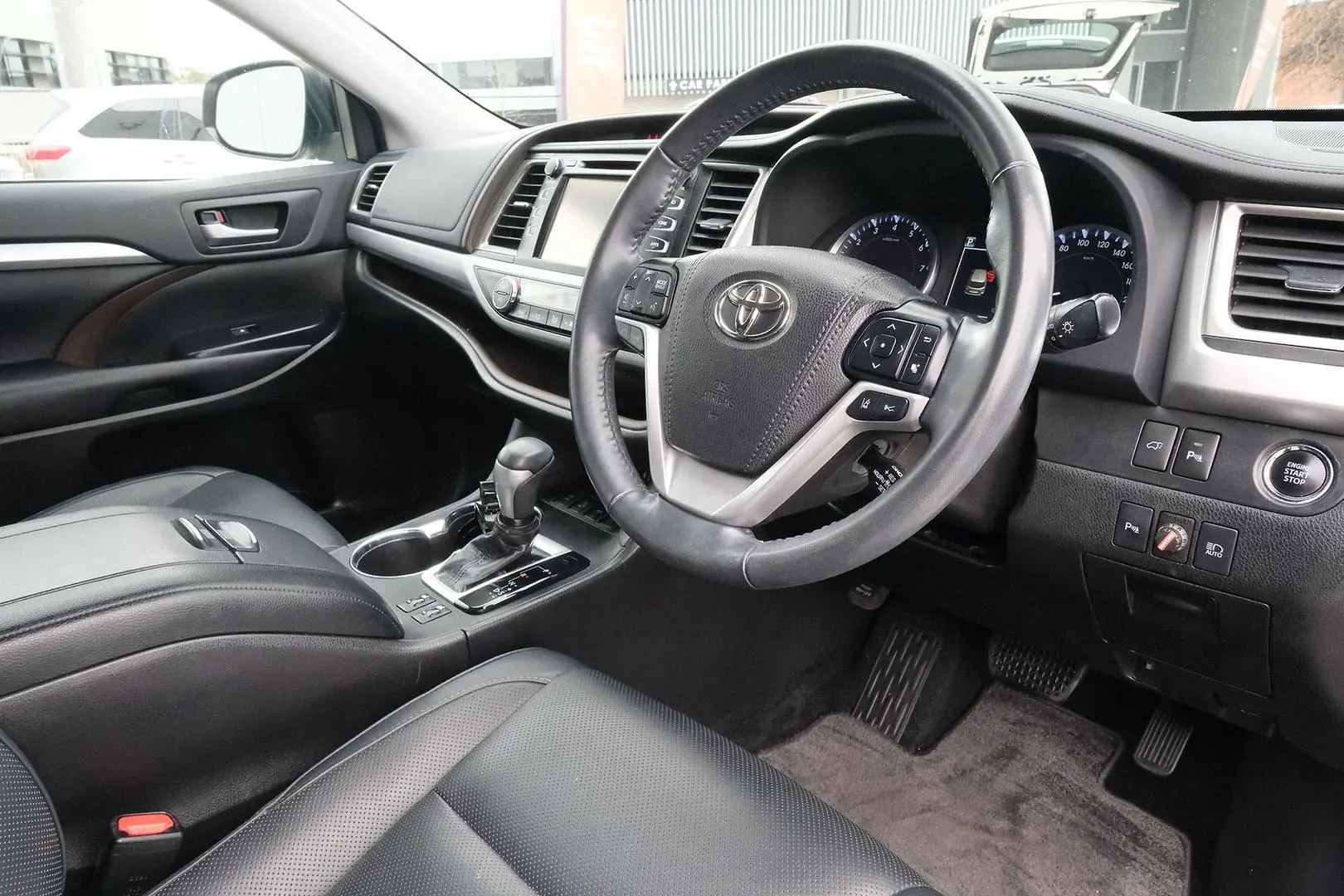2019 Toyota Kluger Gallery Image 7