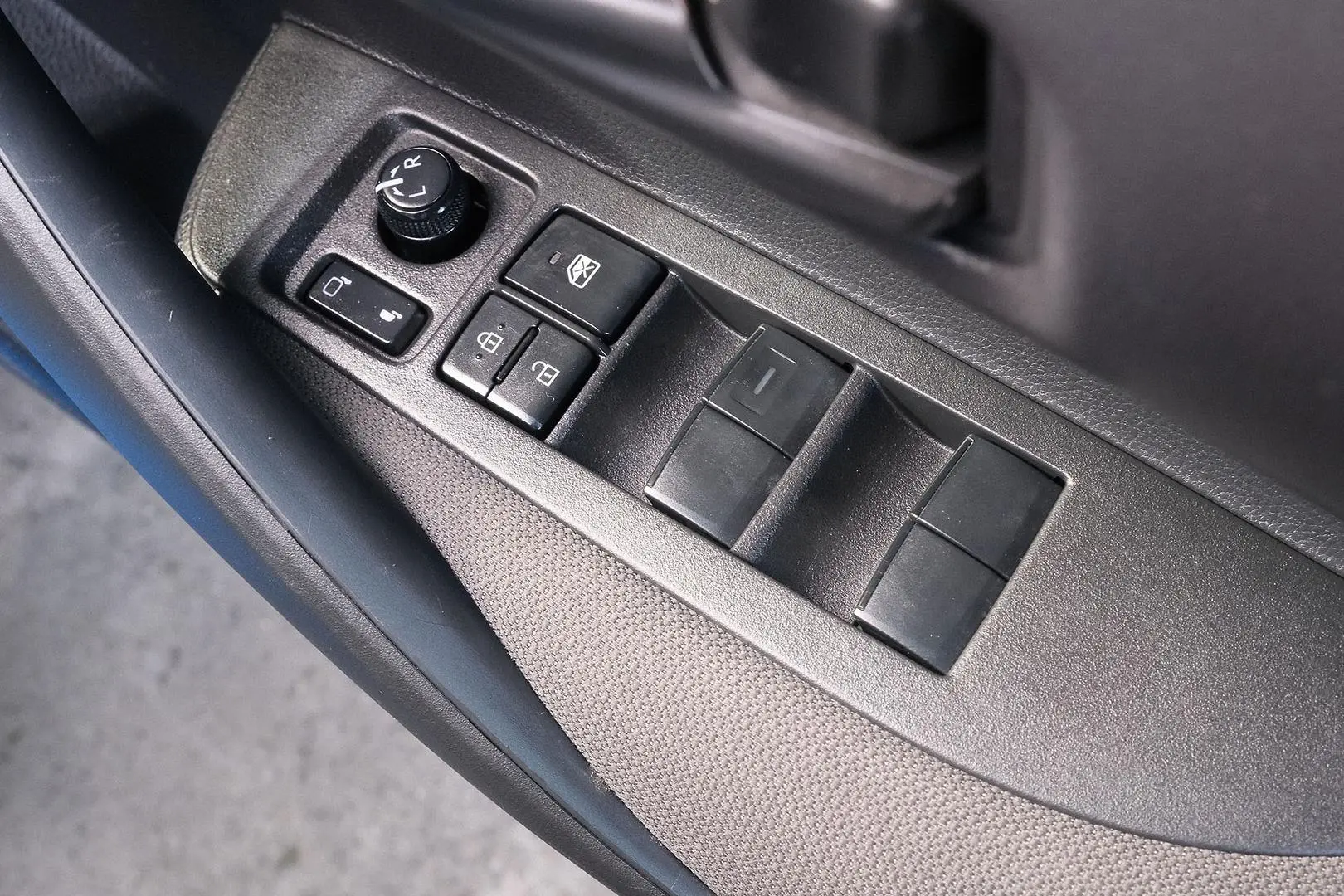 2021 Toyota Corolla Gallery Image 12