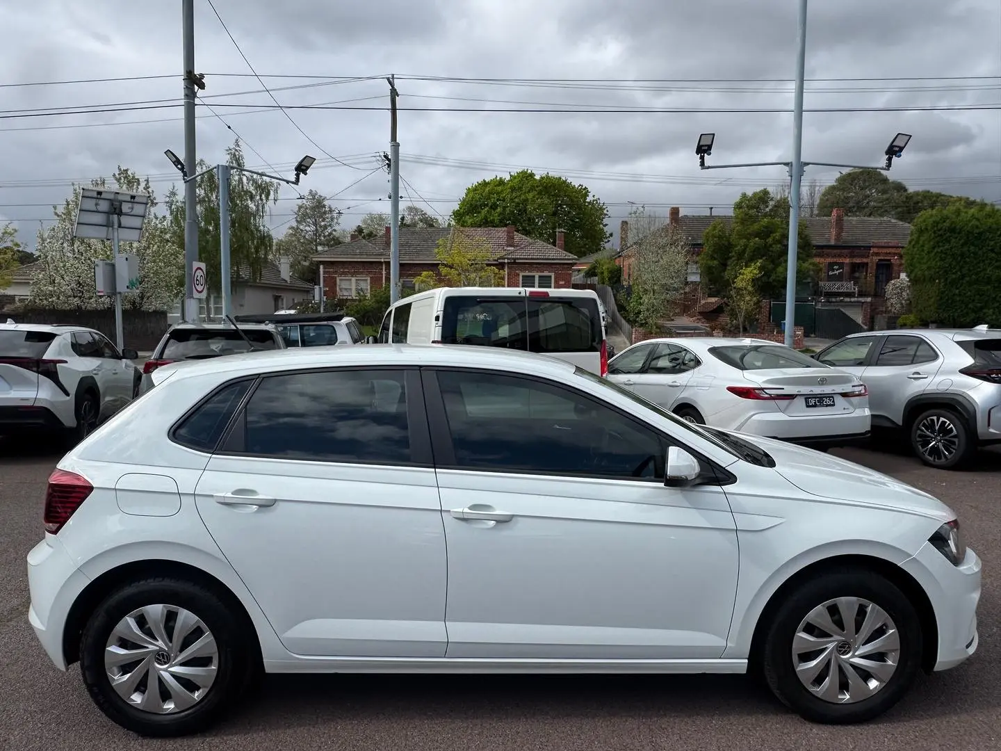 2021 Volkswagen Polo Gallery Image 3