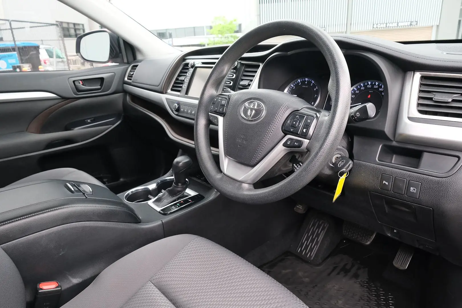 2020 Toyota Kluger Gallery Image 7