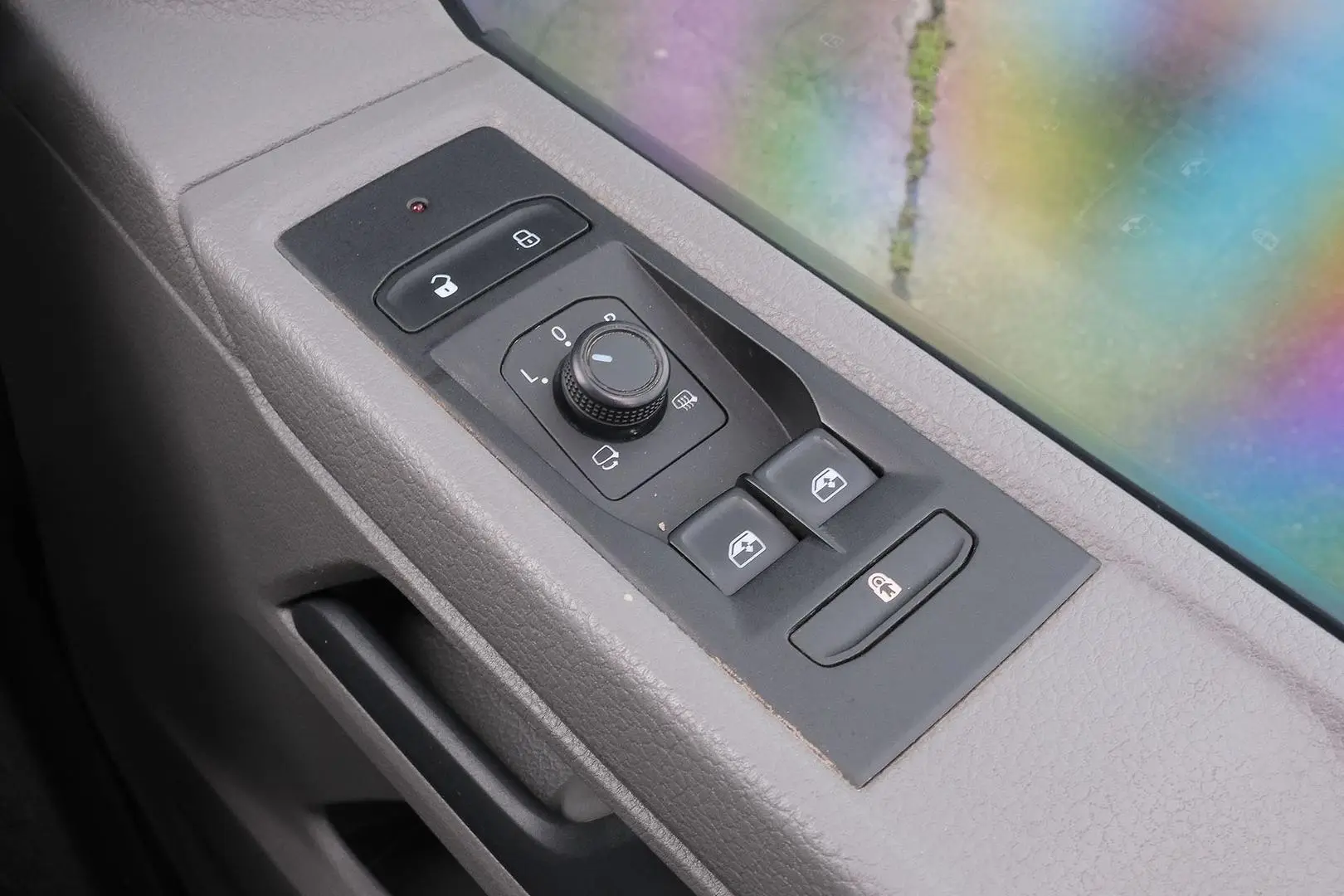 2022 Volkswagen Transporter Gallery Image 15