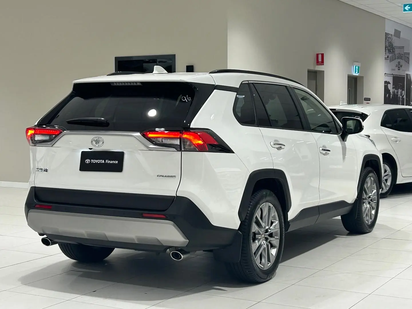 2024 Toyota RAV4 Gallery Image 10