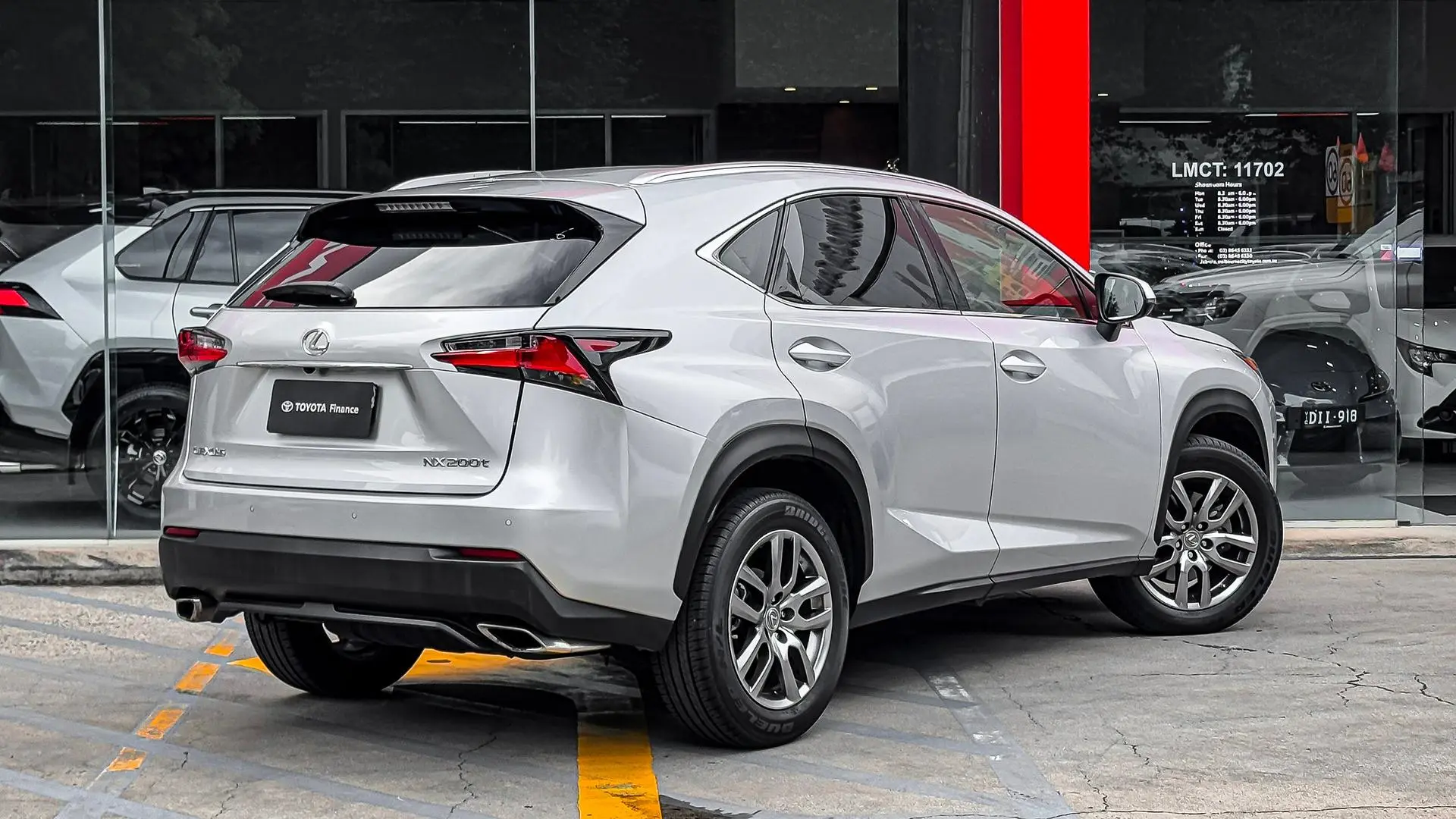 2015 Lexus Nx Gallery Image 6