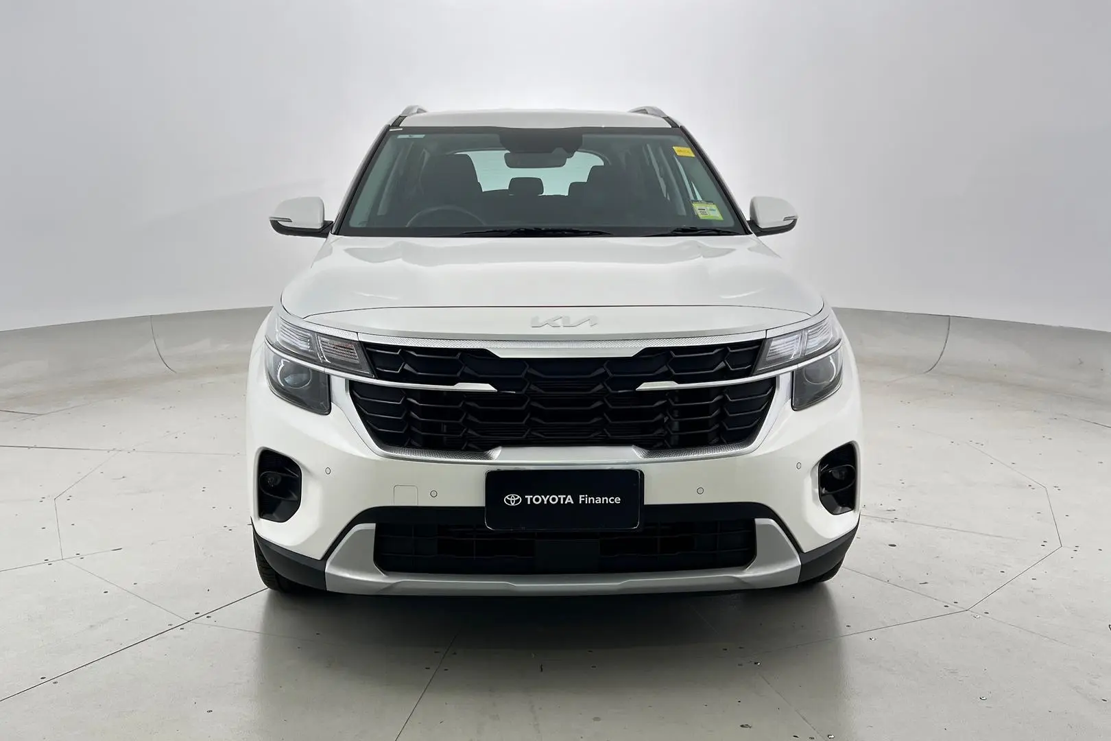 2023 Kia Seltos Gallery Image 10
