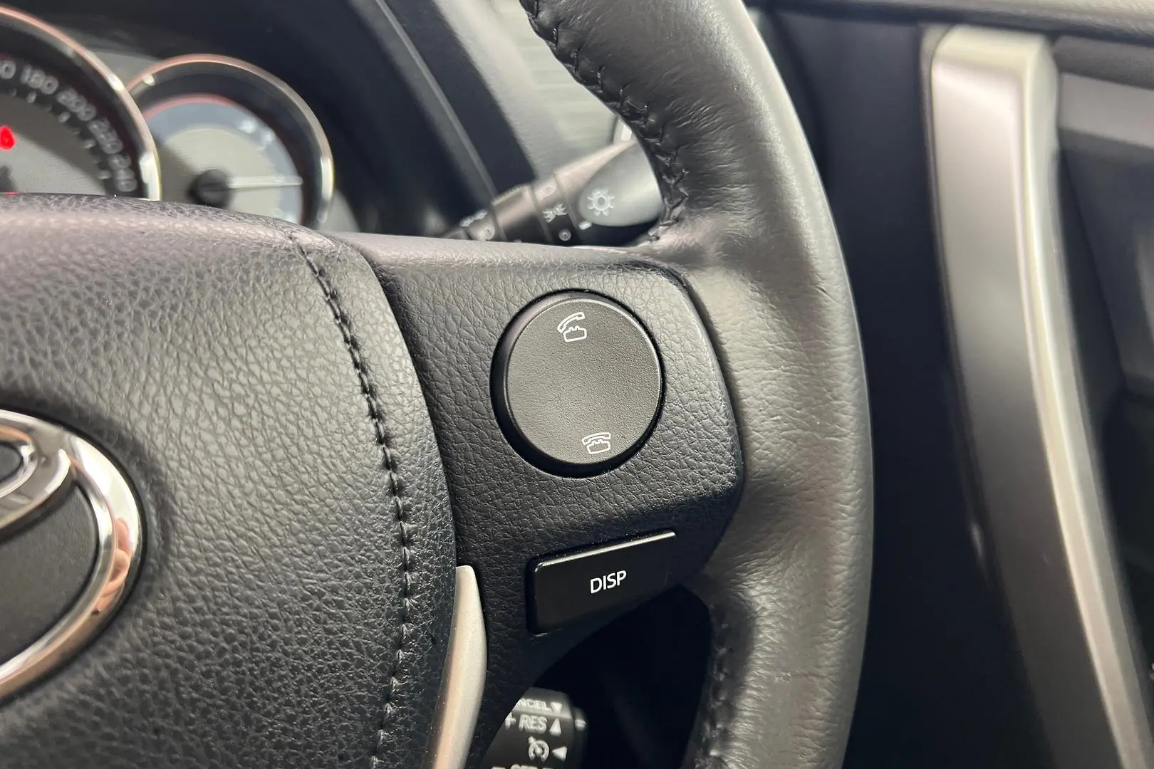 2014 Toyota Corolla Gallery Image 17