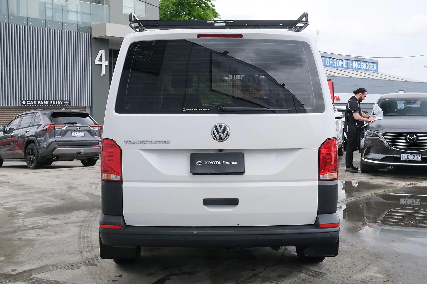 2022 Volkswagen Transporter Gallery Image 4