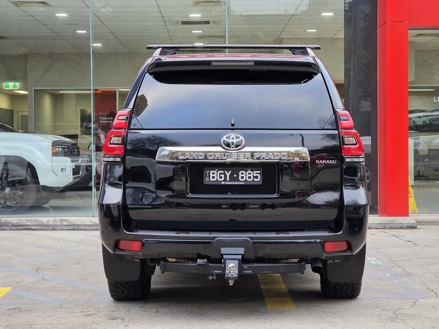 2020 Toyota Landcruiser Prado Gallery Image 4