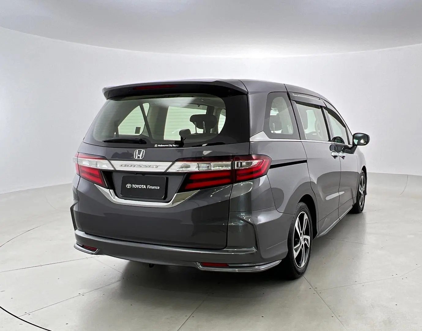 2016 Honda Odyssey Image 6