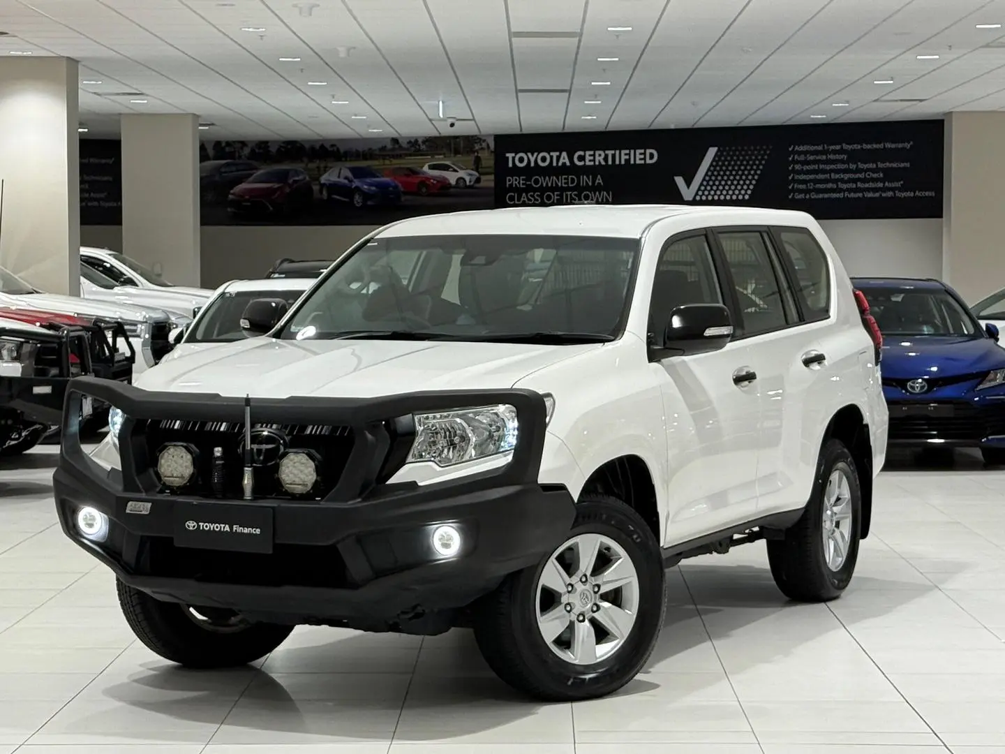 2021 Toyota Landcruiser Prado Gallery Image 5
