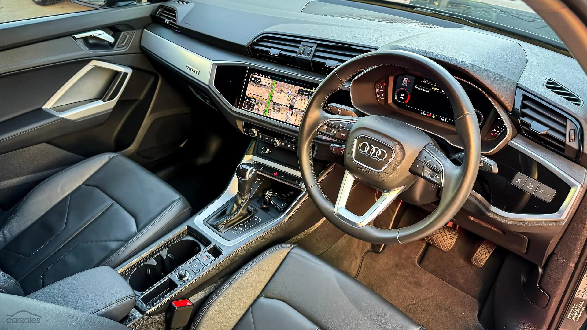 2022 Audi Q3 Image 3