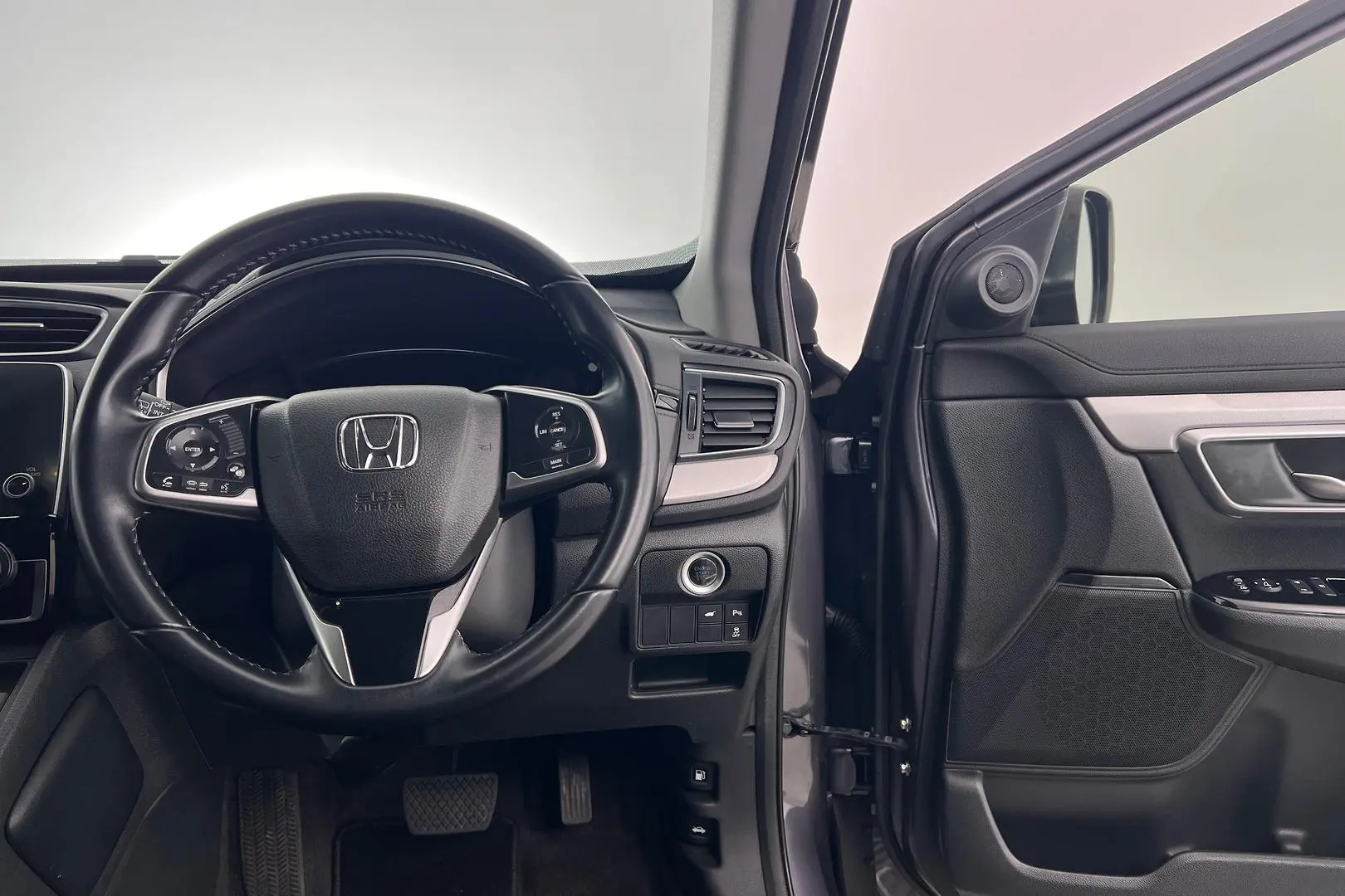 2018 Honda CR-V Gallery Image 12