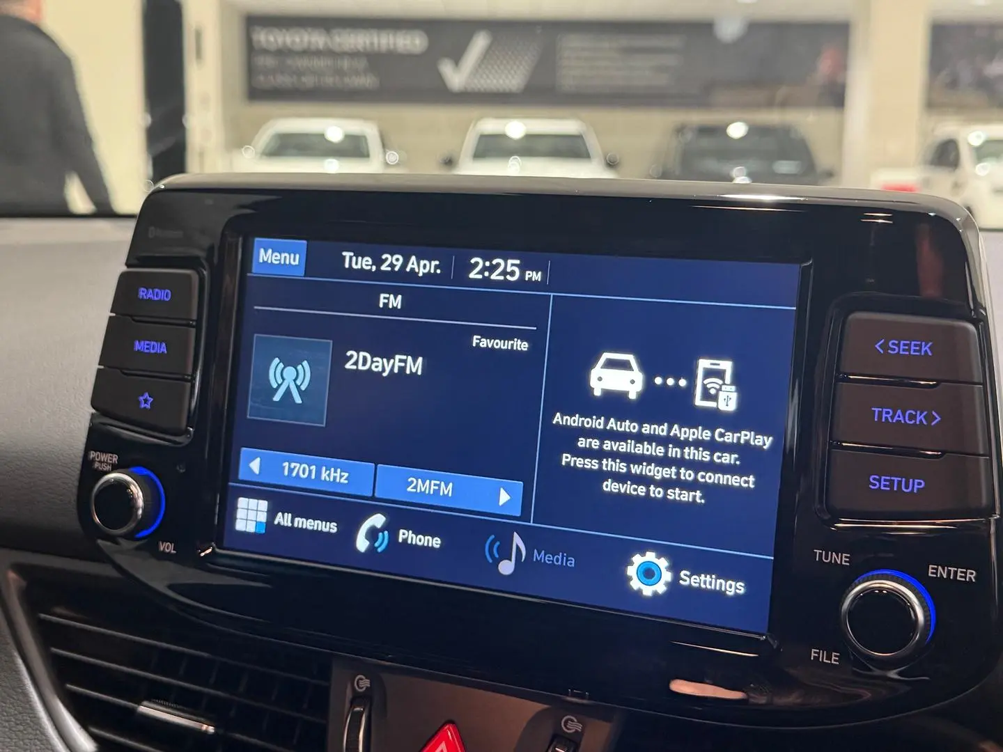 2021 Hyundai i30 Gallery Image 16