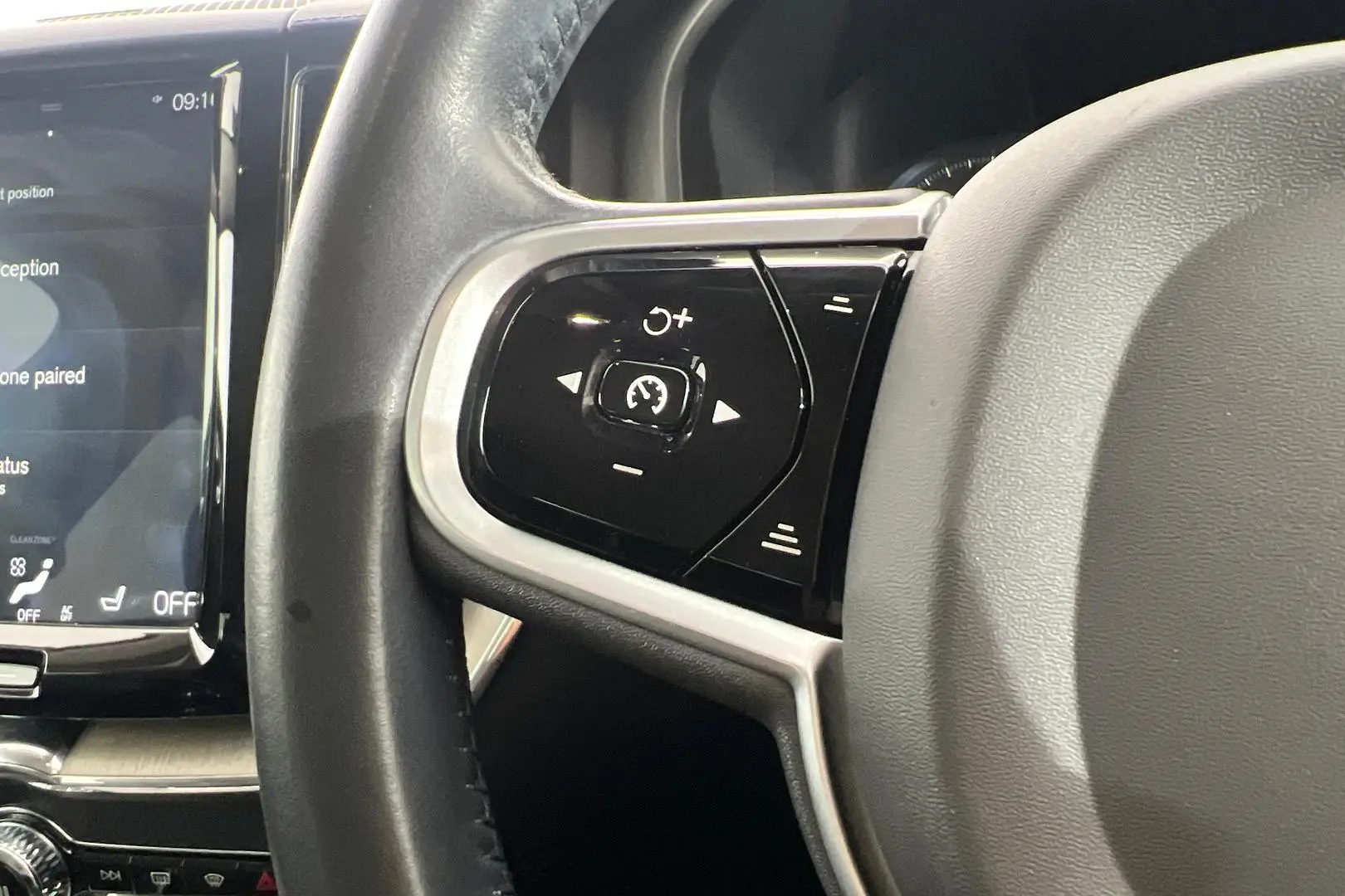 2019 Volvo XC60 Gallery Image 19