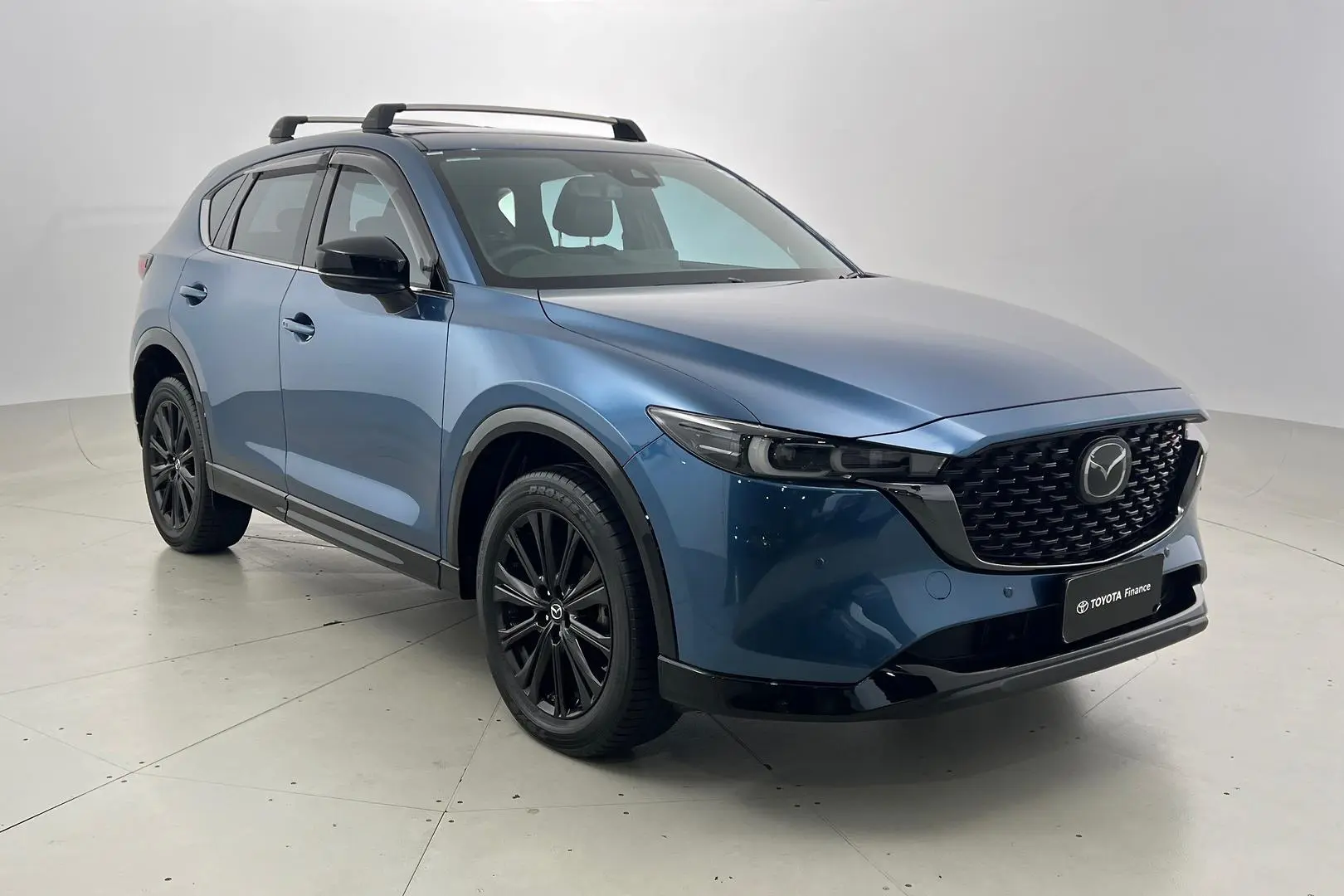 2022 Mazda CX-5 Gallery Image 1