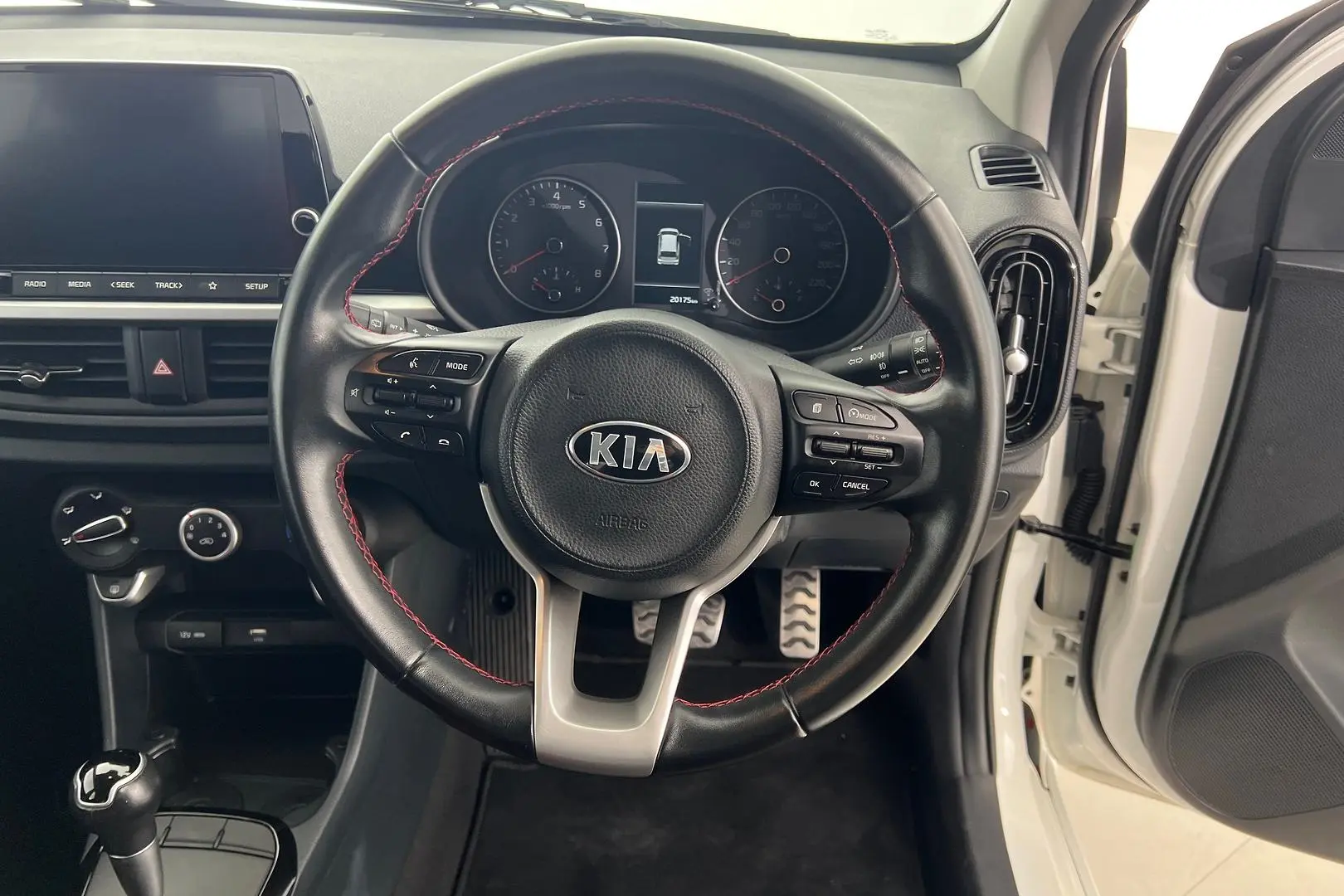 2021 Kia Picanto Gallery Image 16