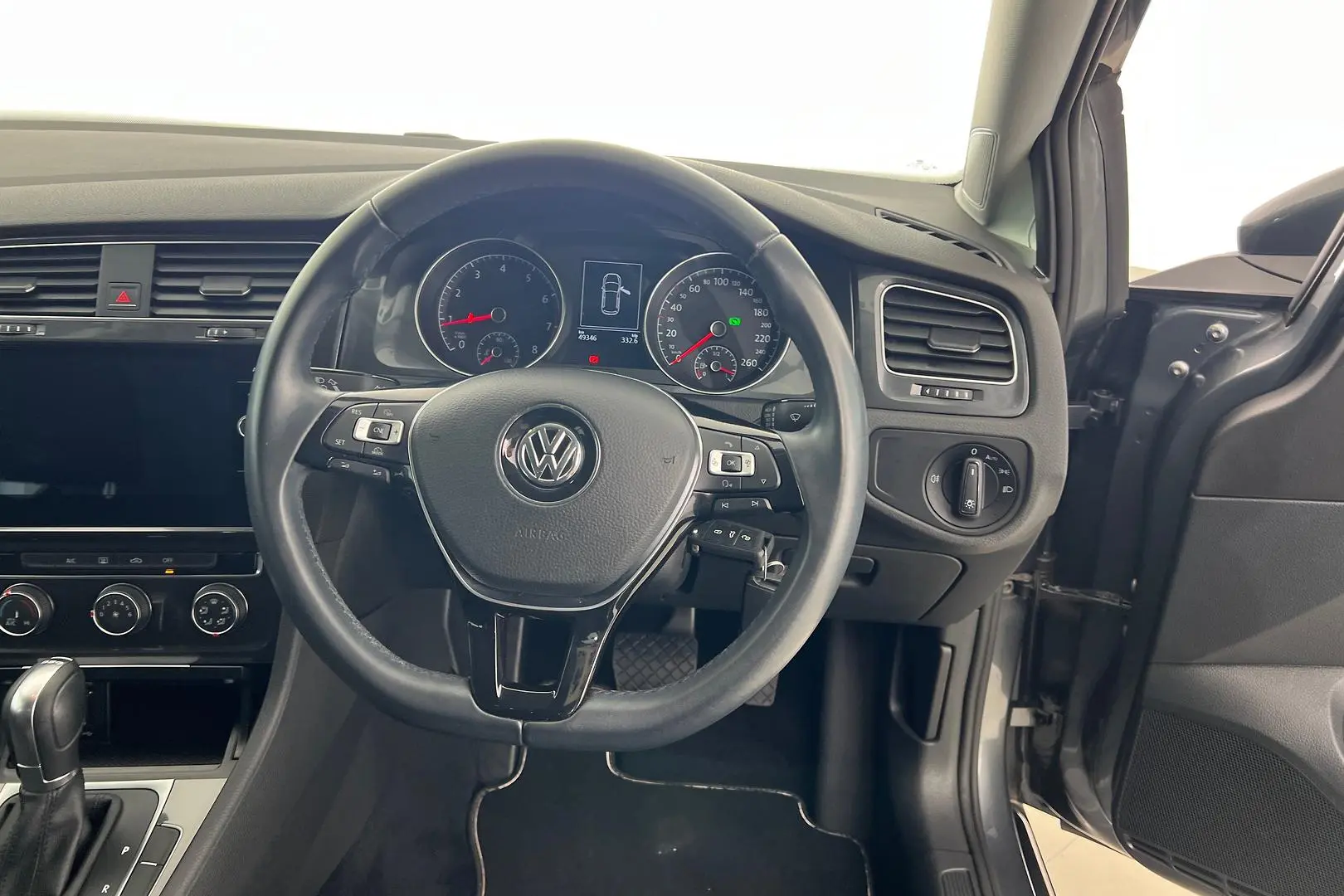 2017 Volkswagen Golf Gallery Image 16