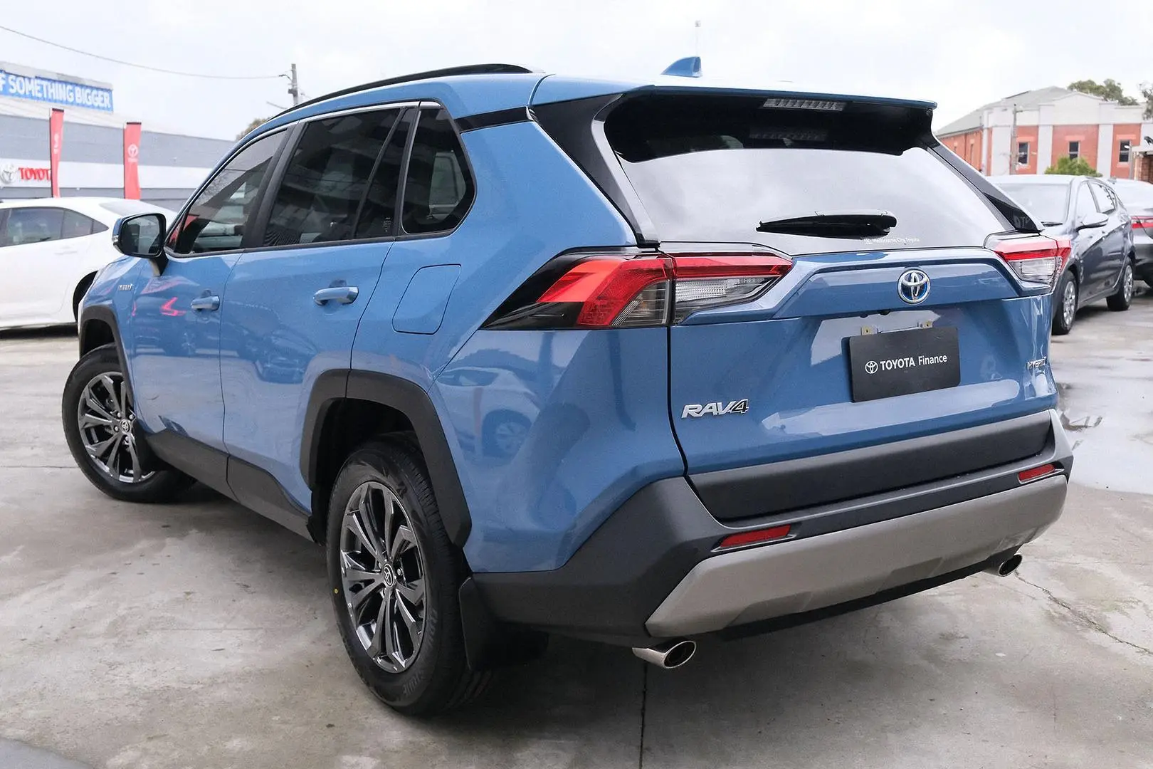 2024 Toyota RAV4 Gallery Image 2