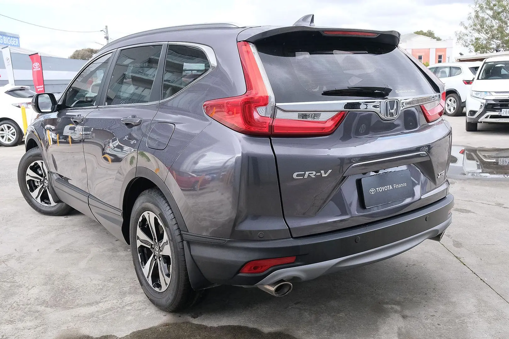 2019 Honda CR-V Gallery Image 2
