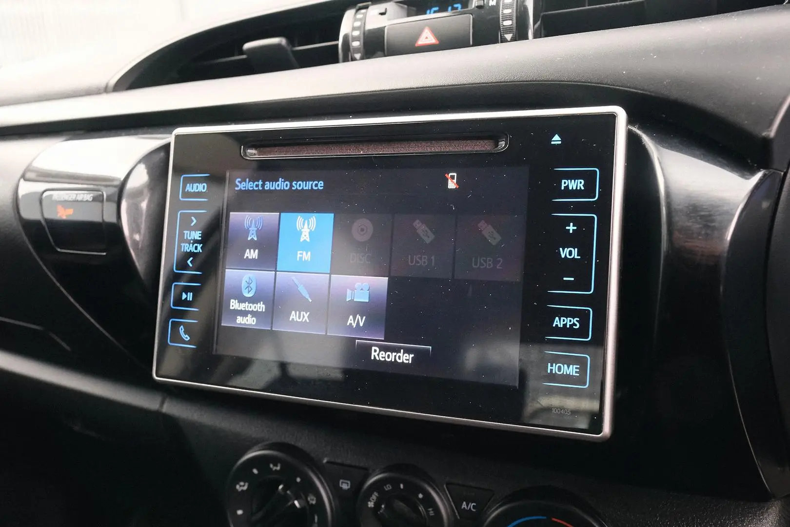 2019 Toyota Hilux Gallery Image 9