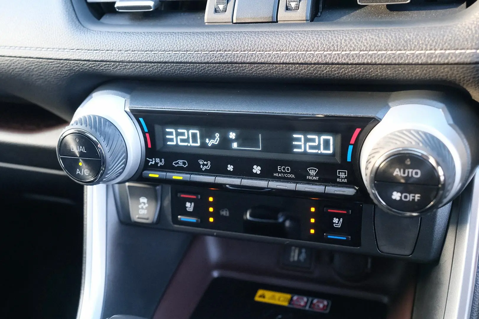 2023 Toyota RAV4 Gallery Image 21