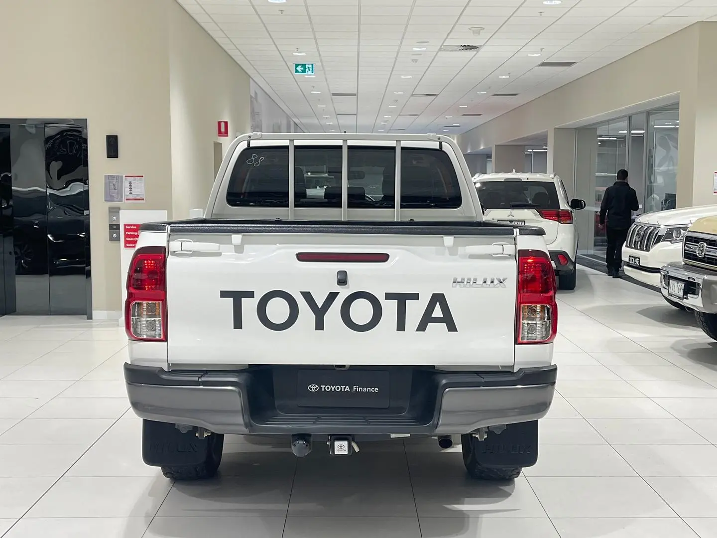 2020 Toyota Hilux Gallery Image 9