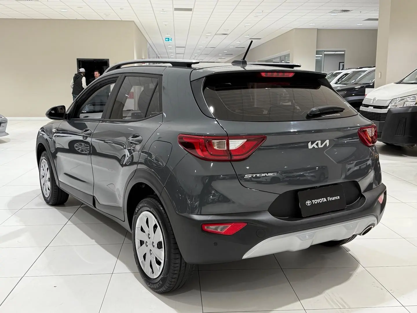 2021 Kia Stonic Gallery Image 8