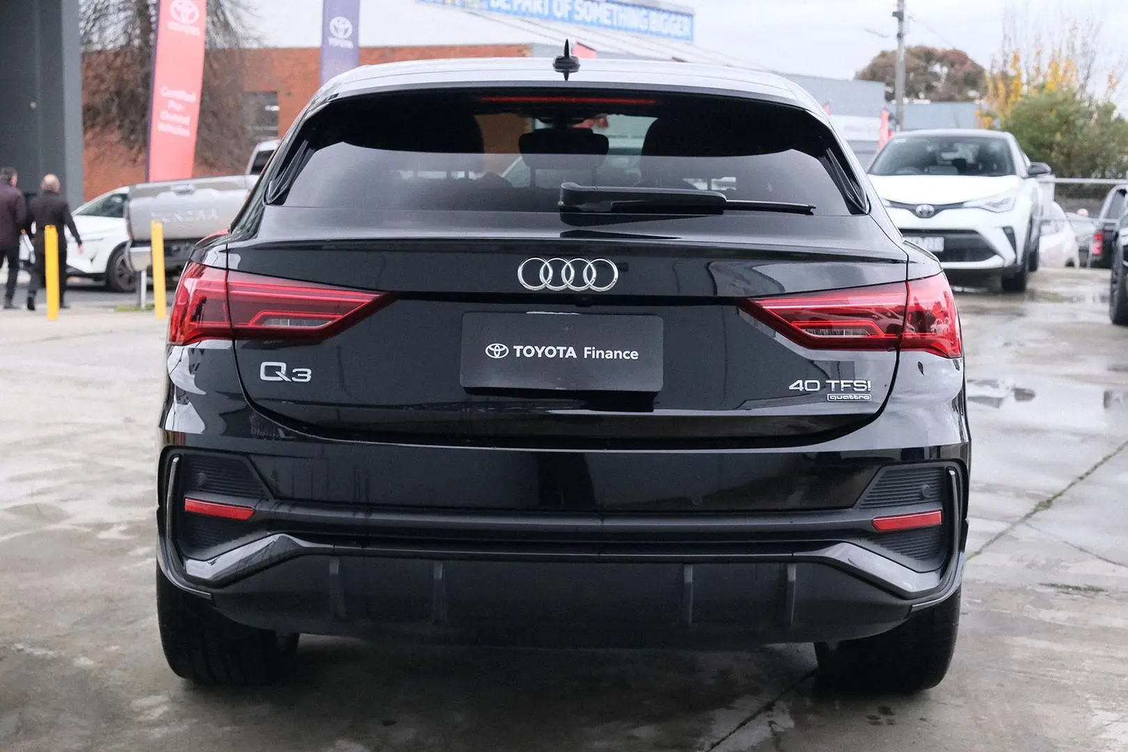 2021 Audi Q3 Gallery Image 4