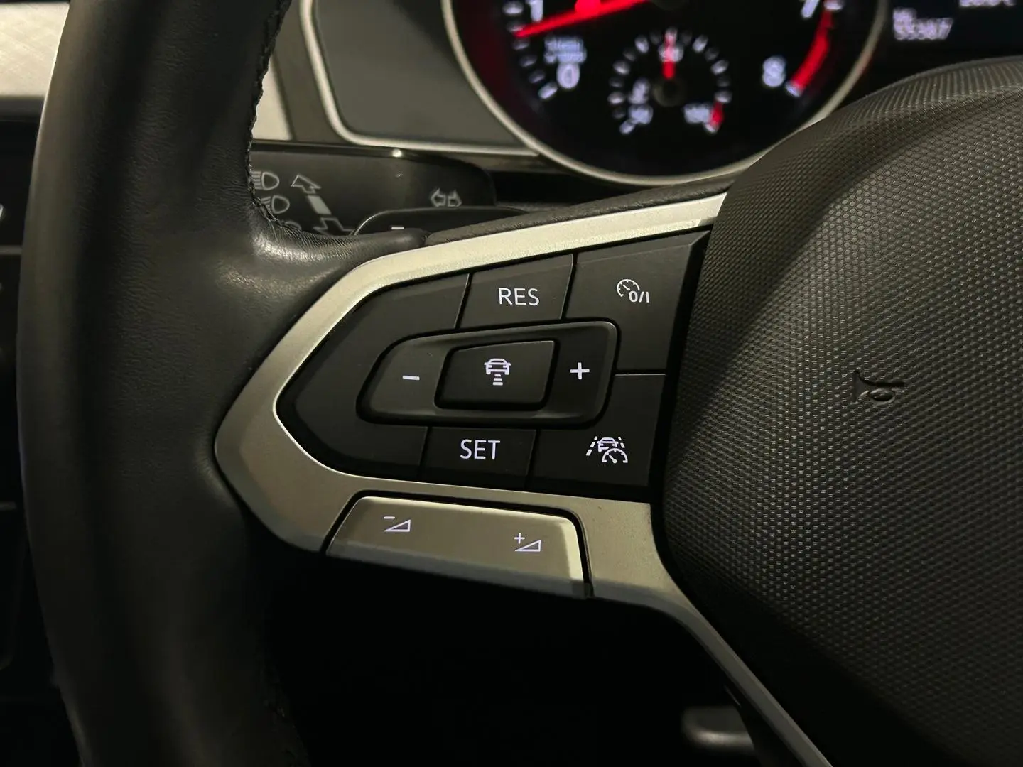 2022 Volkswagen Passat Gallery Image 20